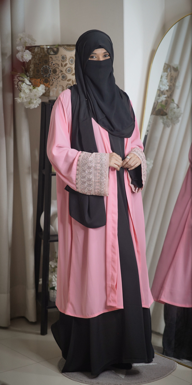 Full Sleeve Stylish Pink Borka for Women